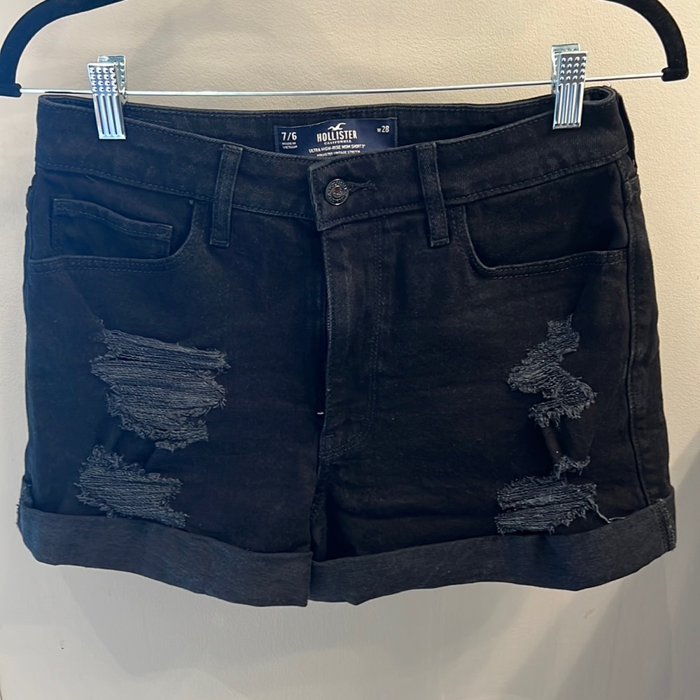 Ultra High Rise Mom Short 3”